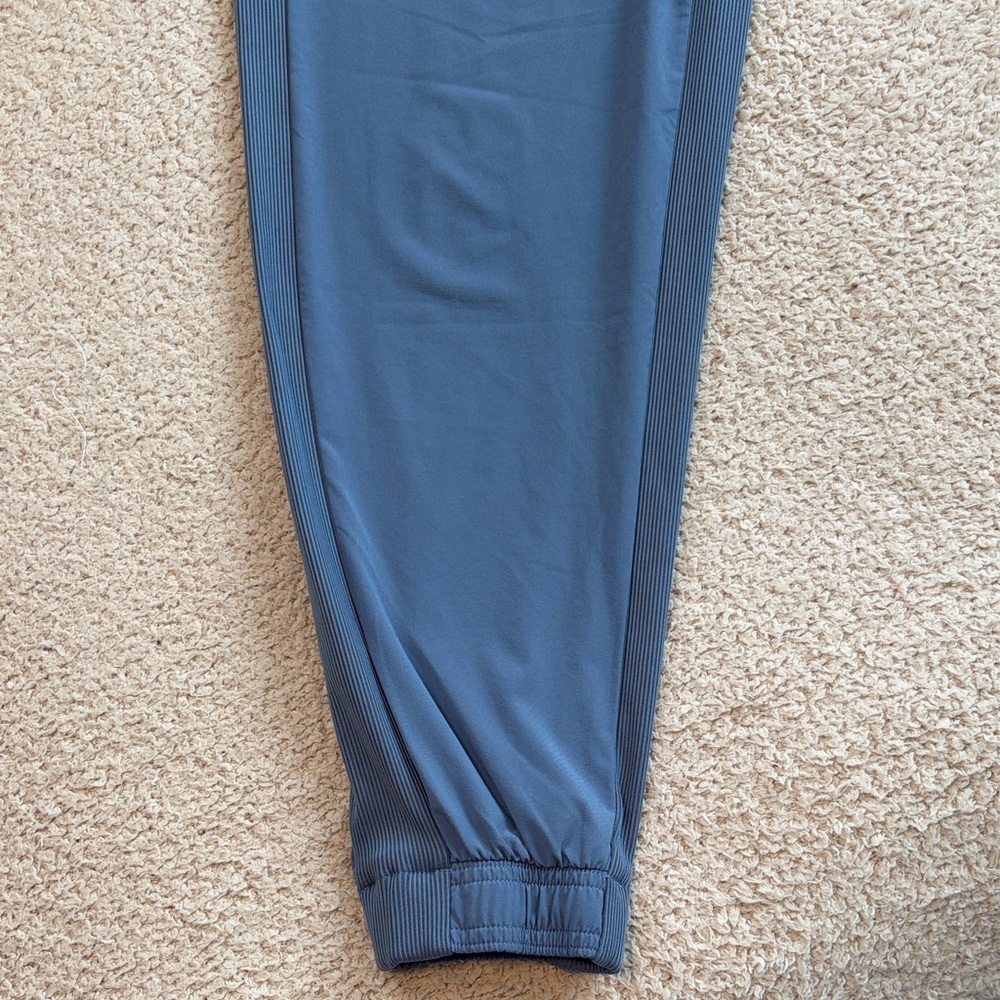 Athleta Women's Brooklyn Jogger - Picture 6 of 7